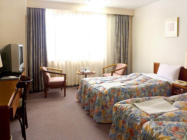 Hotel Binario Komatsu Centre מראה חיצוני תמונה